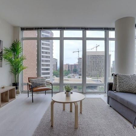 Wonderful 2Br Apartment At Crystal City Arlington Kültér fotó