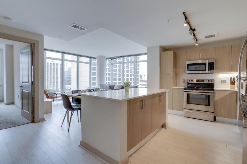 Wonderful 2Br Apartment At Crystal City Arlington Kültér fotó