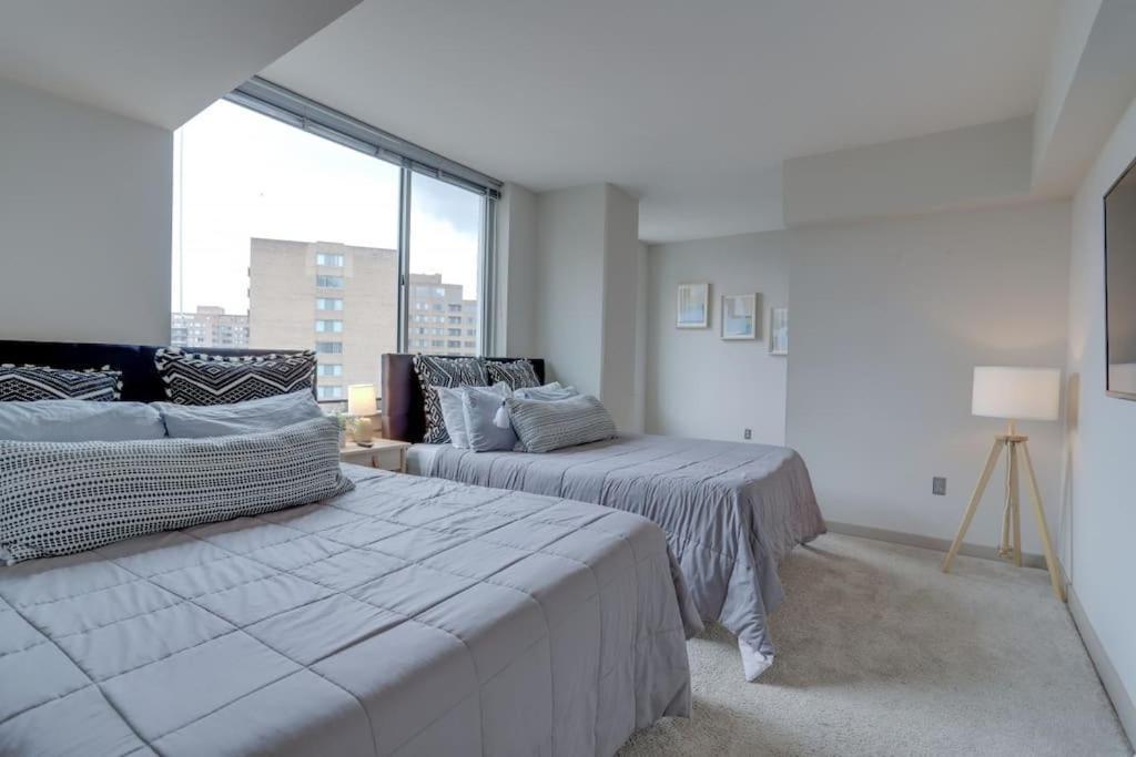 Wonderful 2Br Apartment At Crystal City Arlington Kültér fotó