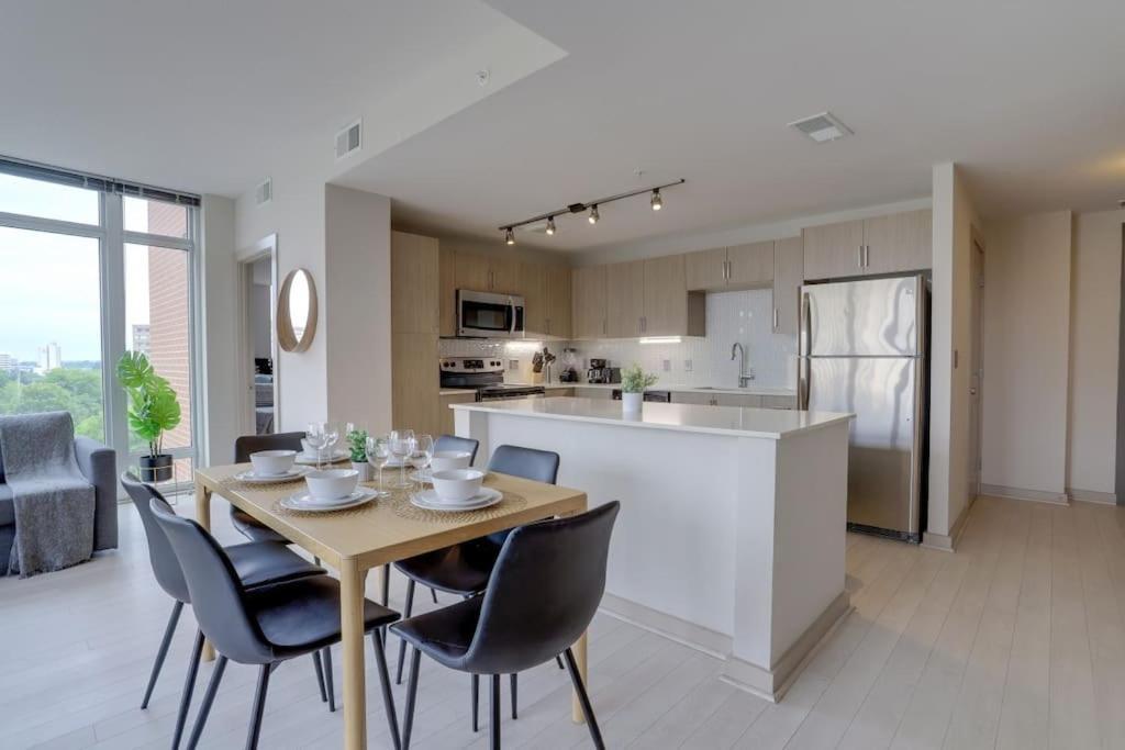 Wonderful 2Br Apartment At Crystal City Arlington Kültér fotó