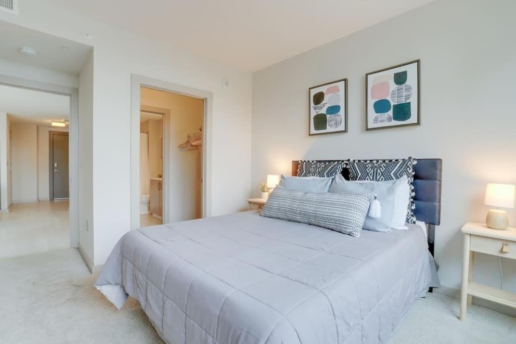 Wonderful 2Br Apartment At Crystal City Arlington Kültér fotó
