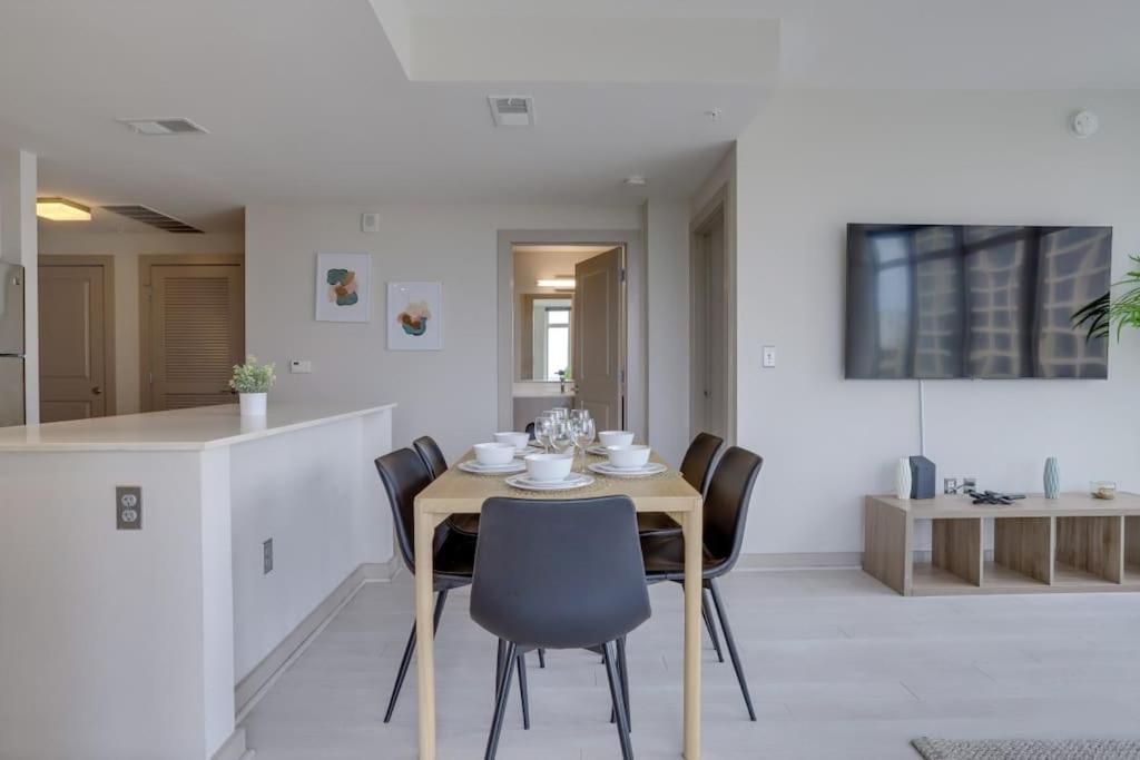 Wonderful 2Br Apartment At Crystal City Arlington Kültér fotó